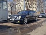 Mercedes-Benz E 220 2002 годаfor3 800 000 тг. в Алматы