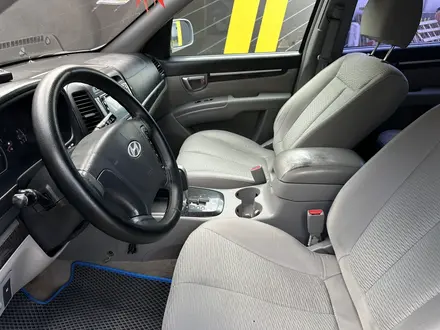 Hyundai Santa Fe 2007 года за 5 000 000 тг. в Атырау – фото 10