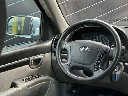Hyundai Santa Fe 2007 года за 5 000 000 тг. в Атырау – фото 6