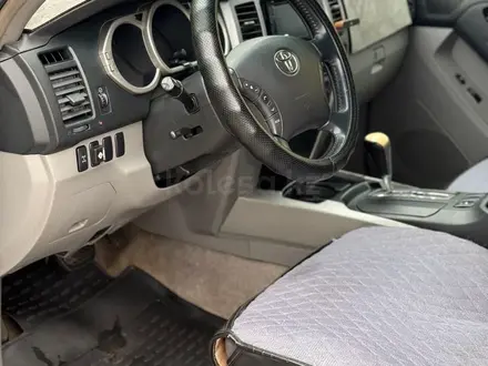 Toyota 4Runner 2004 года за 10 000 000 тг. в Караганда – фото 3