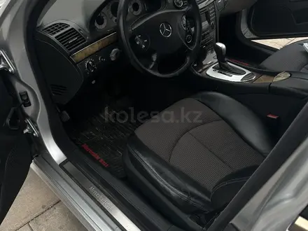 Mercedes-Benz E 320 2002 года за 6 500 000 тг. в Алматы – фото 13