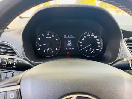 Hyundai Accent 2018 года за 7 500 000 тг. в Актау – фото 7