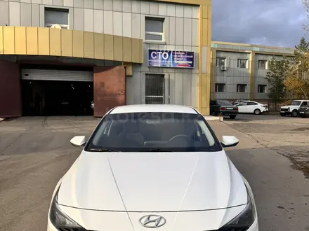 Hyundai Elantra 2021 года за 7 300 000 тг. в Астана – фото 3