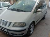 Volkswagen Sharan 2001 годаүшін2 850 000 тг. в Уральск – фото 2