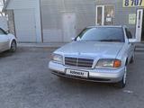 Mercedes-Benz C 200 1994 года за 1 750 000 тг. в Алматы – фото 3