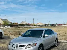 Toyota Camry, 2010