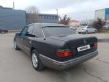 Mercedes-Benz E 200 1992 года за 1 500 000 тг. в Тараз – фото 3