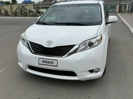 Toyota Sienna 2013 года за 5 300 000 тг. в Атырау – фото 2