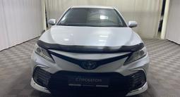 Toyota Camry Luxe 2021 годаүшін13 600 000 тг. в Алматы – фото 5