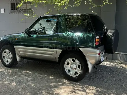 Toyota RAV4 1998 года за 3 600 000 тг. в Алматы – фото 4