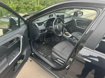 Toyota RAV4 2021 года за 14 000 000 тг. в Астана – фото 9