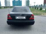 Mercedes-Benz C 180 1994 годаfor1 750 000 тг. в Туркестан – фото 4