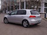 Volkswagen Golf 2012 года за 3 700 000 тг. в Астана – фото 2
