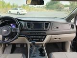 Kia Sedona 2017 годаүшін9 500 000 тг. в Шымкент – фото 4