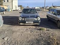 Mercedes-Benz E 200 1997 года за 2 400 000 тг. в Караганда