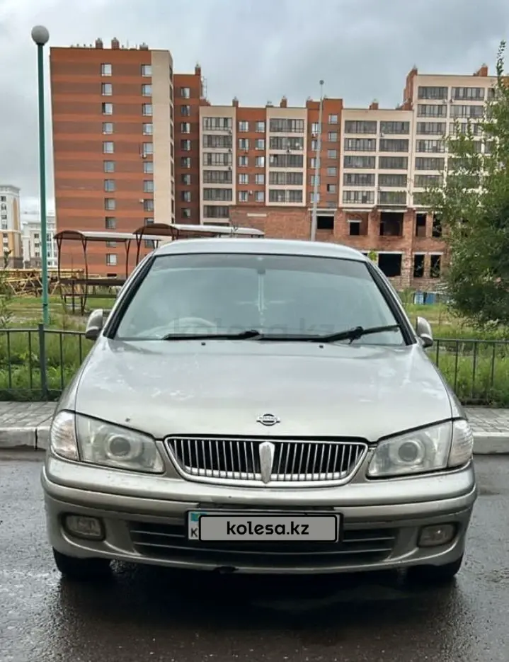 Nissan Bluebird, 2000