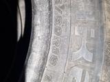 Зима 235/60R18 за 30 000 тг. в Талгар – фото 2