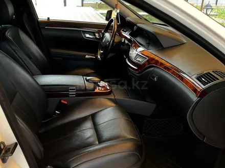 Mercedes-Benz S 500 2007 года за 13 000 000 тг. в Актау – фото 12