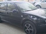 Volkswagen Golf 2001 годаүшін1 850 000 тг. в Астана