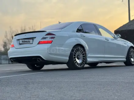 Mercedes-Benz S 550 2007 года за 7 000 000 тг. в Алматы – фото 22