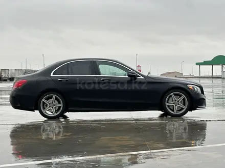 Mercedes-Benz C 300 2018 года за 15 500 000 тг. в Атырау – фото 4