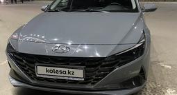 Hyundai Elantra 2021 годаfor8 900 000 тг. в Караганда – фото 2