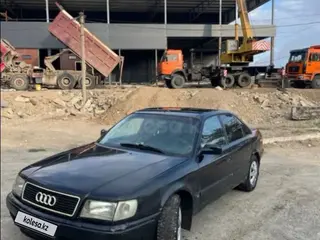 Audi 100, 1992