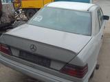 Mercedes-Benz E 300 1993 года за 900 000 тг. в Костанай – фото 5