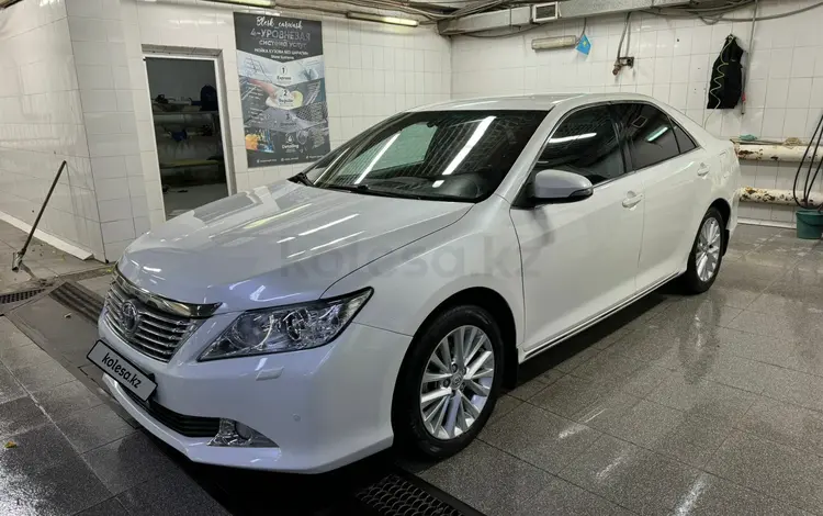 Toyota Camry 2014 года за 10 000 000 тг. в Астана