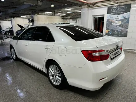 Toyota Camry 2014 года за 10 000 000 тг. в Астана – фото 3