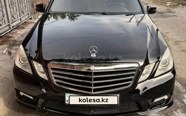 Mercedes-Benz E 300 2011 года за 8 500 000 тг. в Алматы