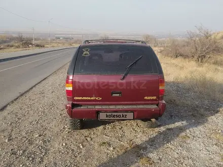 Chevrolet Blazer 1997 года за 800 000 тг. в Шамалган – фото 2