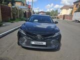 Toyota Camry 2020 года за 13 200 000 тг. в Астана