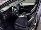 Toyota Camry 2014 годаүшін6 000 000 тг. в Актобе – фото 3