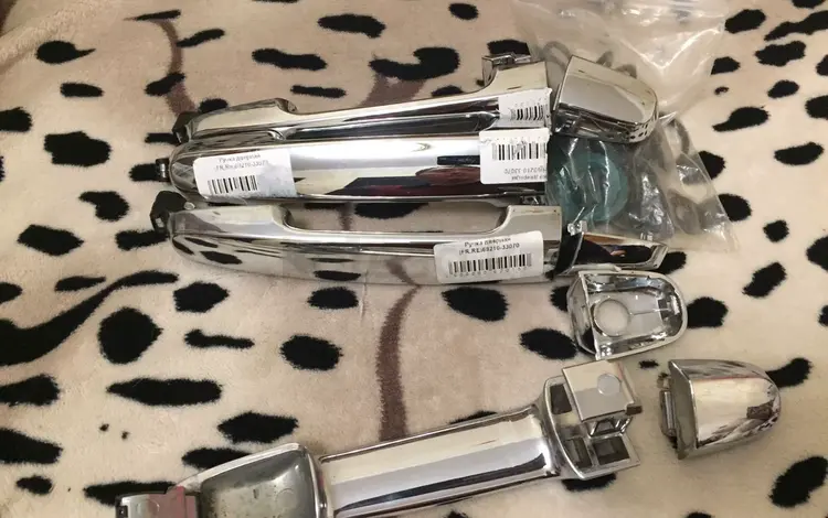 Дверные ручки наружные Тойота Камри 30-35 50-55 USA RAV4 Каролла за 10 000 тг. в Алматы