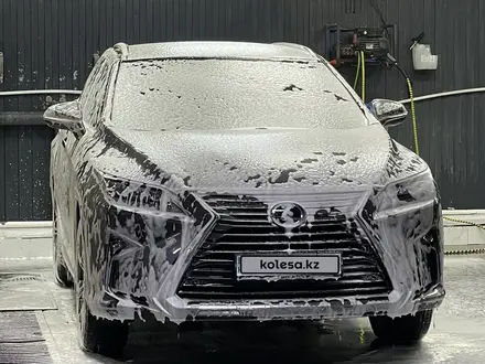 Lexus RX 200t 2017 года за 22 000 000 тг. в Астана – фото 2