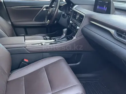 Lexus RX 200t 2017 года за 22 000 000 тг. в Астана – фото 8