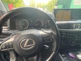 Lexus LX 570 2018 годаүшін48 000 000 тг. в Актобе – фото 3