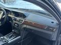 Mercedes-Benz E 200 2009 годаfor6 500 000 тг. в Астана – фото 27