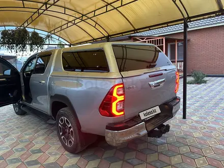 Toyota Hilux 2021 года за 22 800 000 тг. в Уральск – фото 3