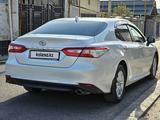 Toyota Camry 2020 годаfor13 200 000 тг. в Шымкент – фото 4