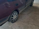 Toyota Carina E 1995 годаүшін1 450 000 тг. в Тараз – фото 2