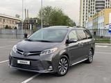 Toyota Sienna 2018 годаүшін15 700 000 тг. в Алматы – фото 2
