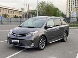 Toyota Sienna 2018 годаүшін15 700 000 тг. в Алматы – фото 5