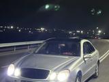 Mercedes-Benz E 320 2002 годаүшін3 500 000 тг. в Жезказган – фото 4