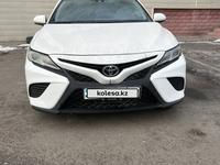 Toyota Camry 2018 года за 13 900 000 тг. в Алматы