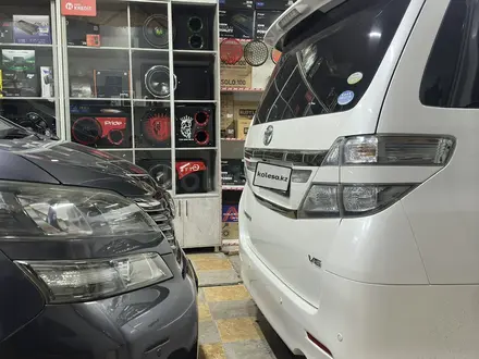 Toyota Vellfire 2010 года за 9 000 000 тг. в Алматы – фото 23