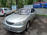 Toyota Camry 2004 года за 5 200 000 тг. в Алматы – фото 2