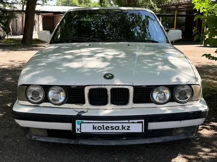 BMW 520 1993 года за 1 000 000 тг. в Алматы – фото 7