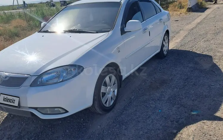 Daewoo Gentra 2014 годаfor3 600 000 тг. в Шымкент